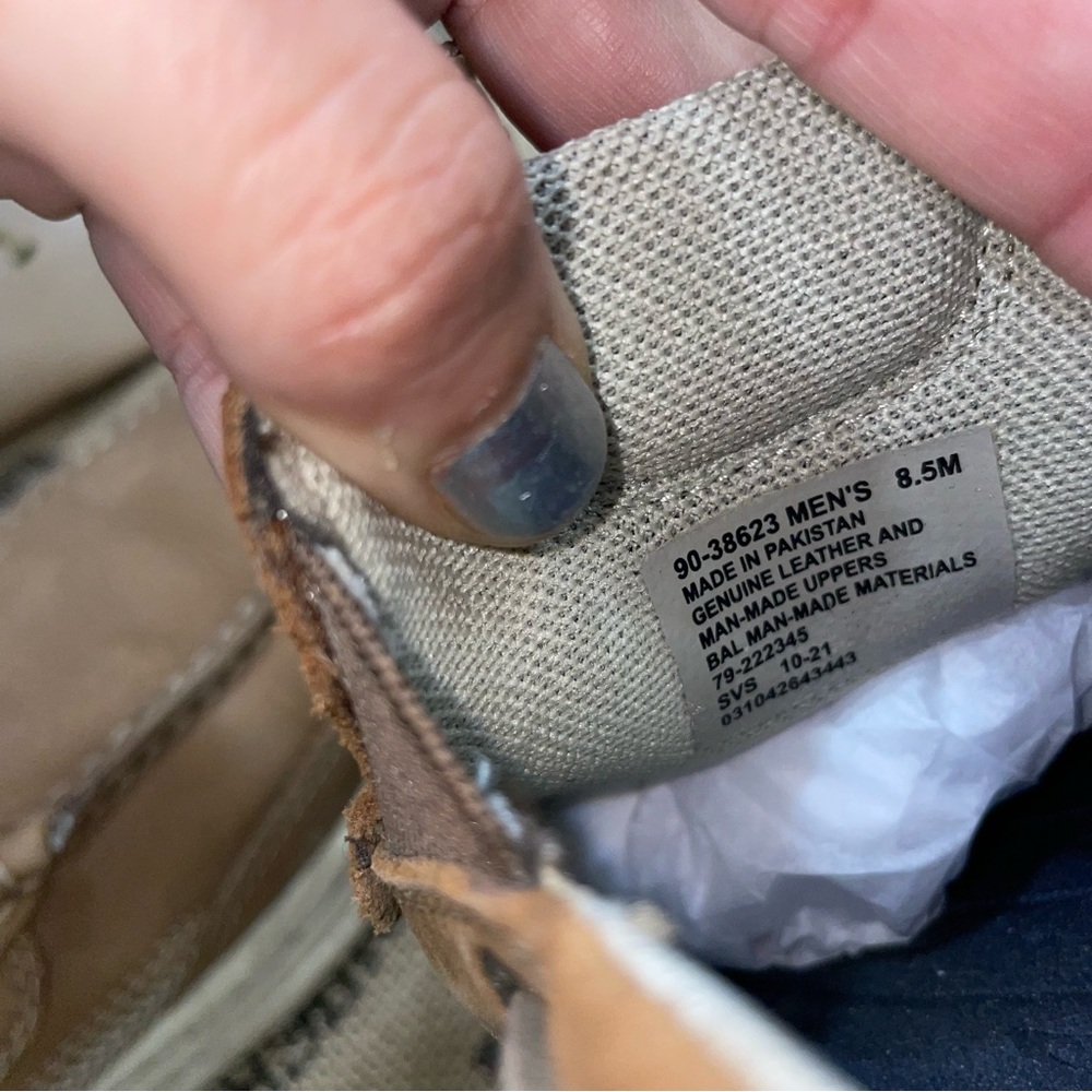 Dockers Tiller Dark Tan Boat Shoes Size 8.5

Excellent Condition - Picture 8 of 11